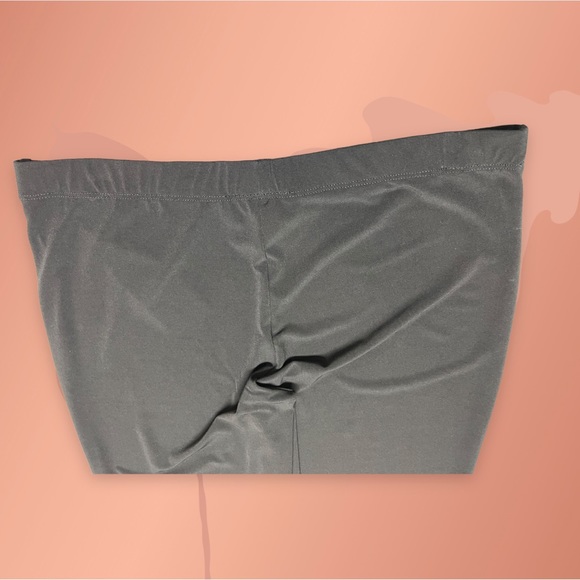 232 - NEW PETITE SOFTWORKS BLACK PULL ON PANTS STYLE 15205P - Picture 4 of 12